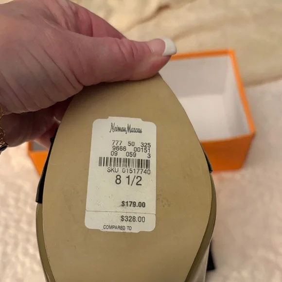 kate spade Beige and Black Peep-Toe Slingback Mules with Bow - Picture 2 of 6